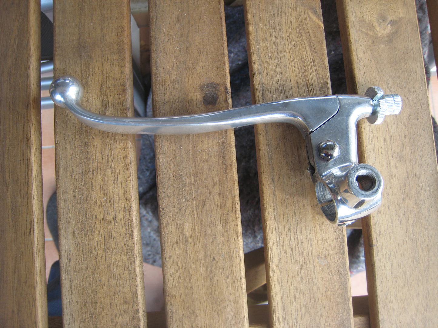 Lenkerarmatur links RV 90/125 poliert