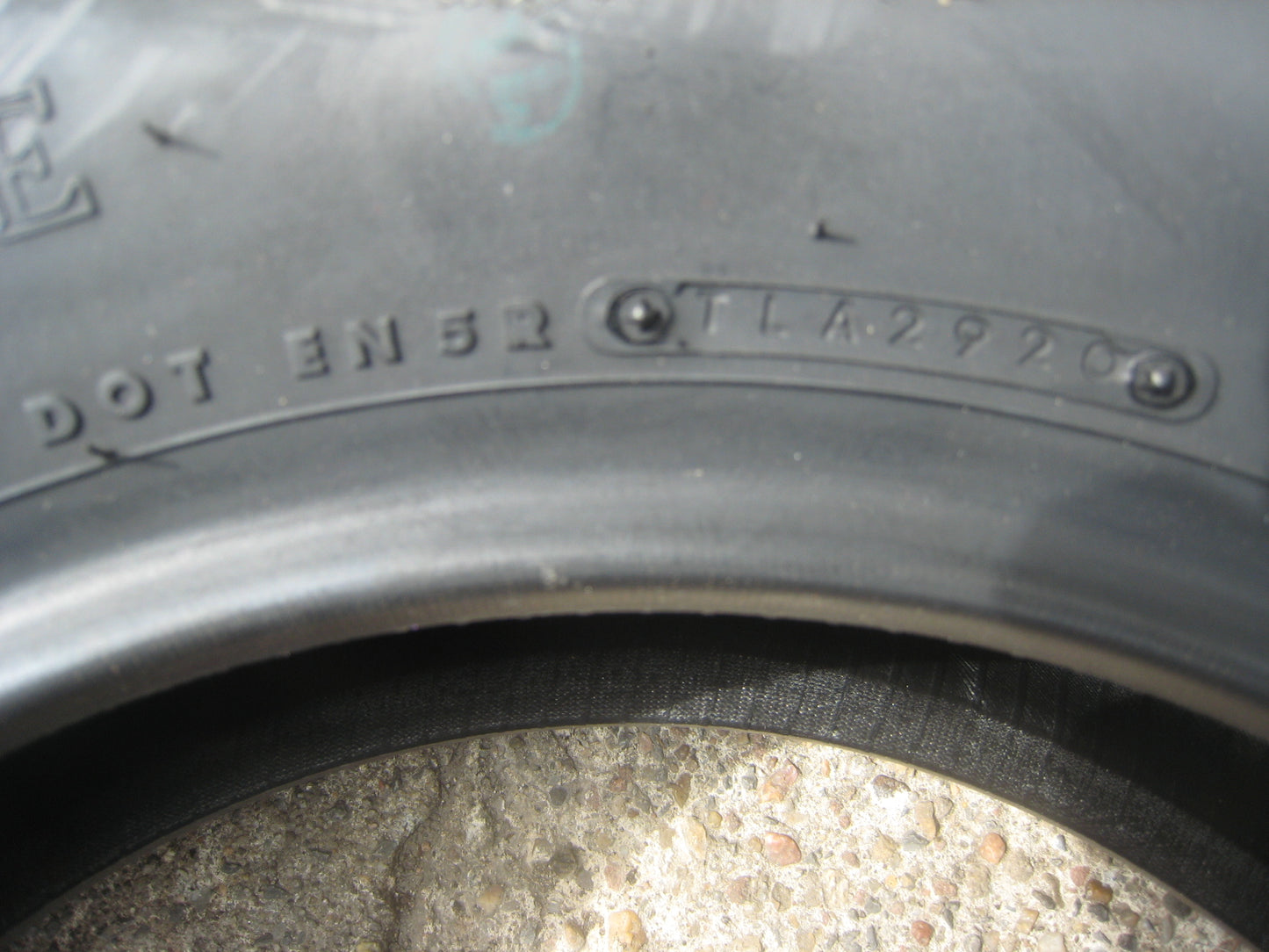 Reifen hinten RV 125 Bridgstone 6.7-12 neu