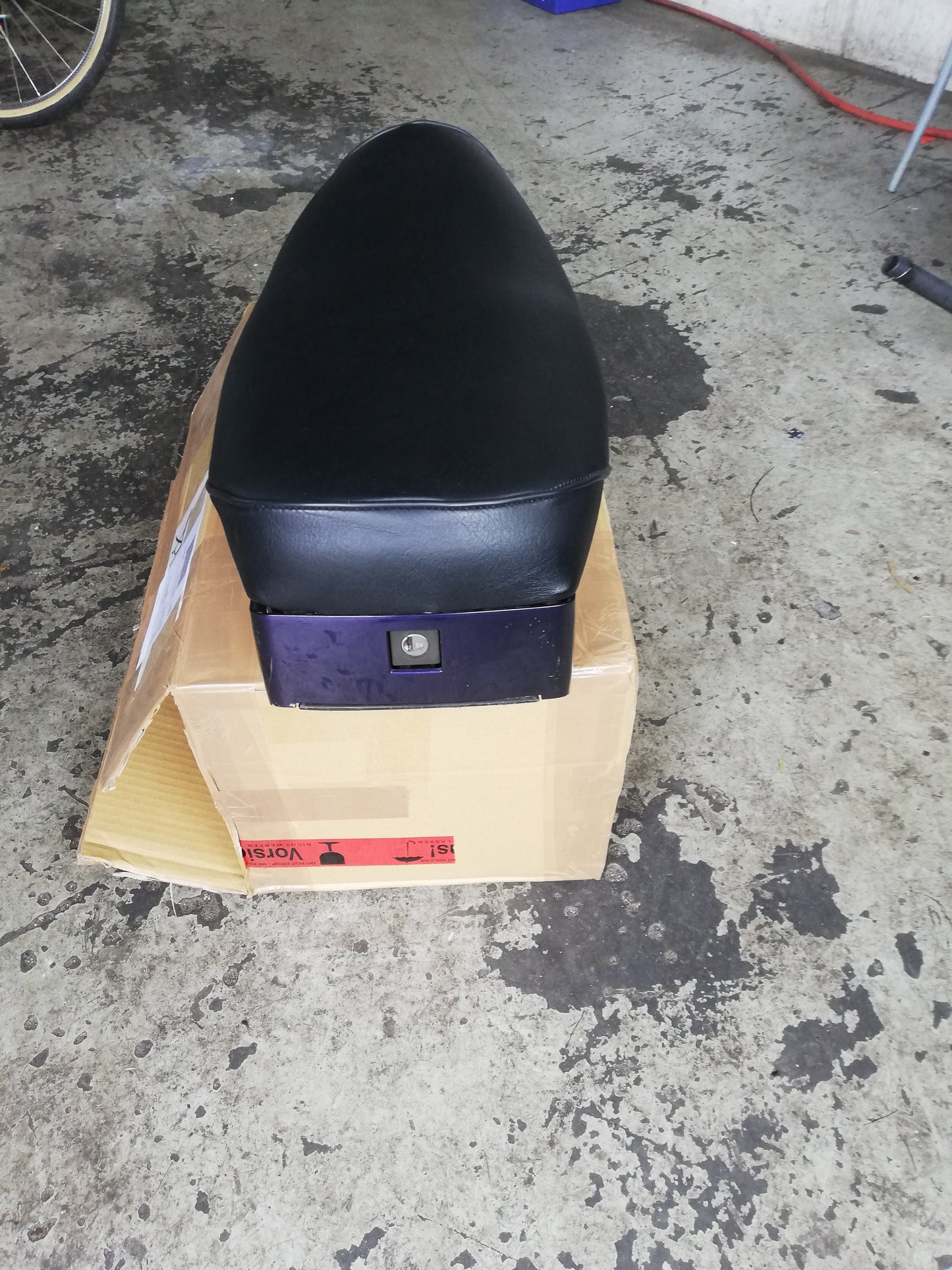 Vespa PK 50 XL Schwarz Sitzbank