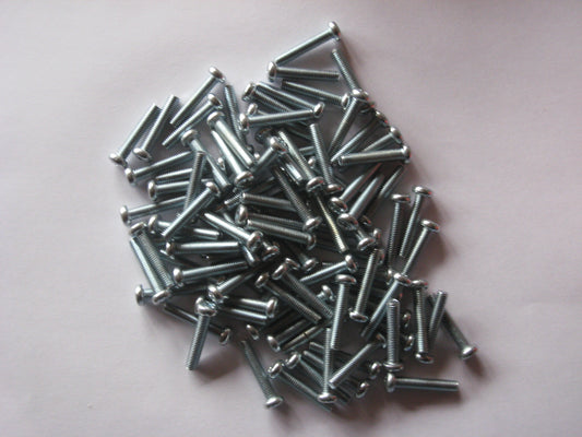 Kreutzschlitzschrauben M5 28mm