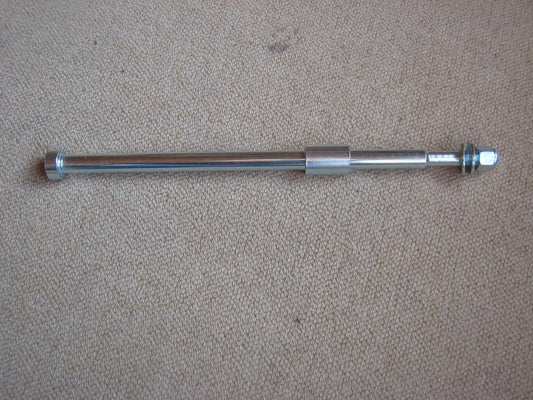 Steckachse hinten RV 125