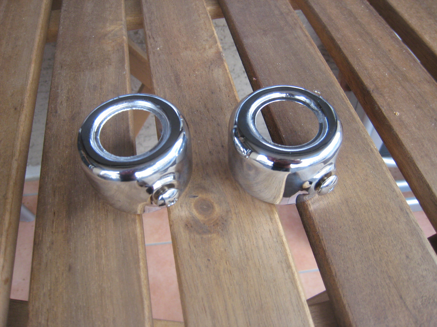 Chromrosetten für Gabel 1 Paar RV 90