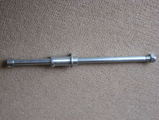Steckachse vorne RV 90